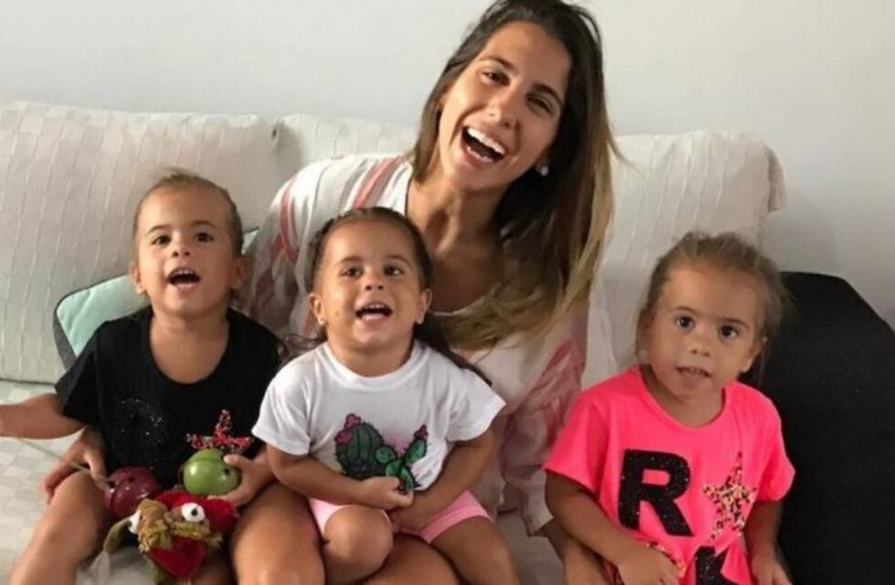 Cinthia Fernández y la China Suárez compartieron tiernas fotos de sus hijas en ballet