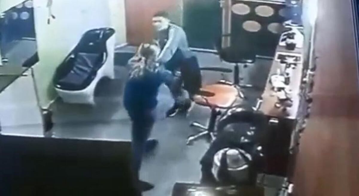 Robo en la peluquería\u002E