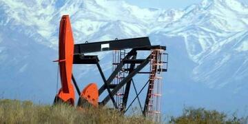 El Gobierno de Mendoza le otorgó a la petrolera El Trebol SA la concesión de explotación no convencional\u002E