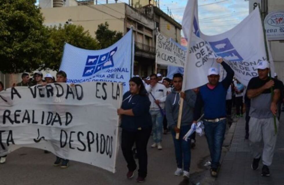 La brasileña BRF anunció que despedirá a 200 de sus 500 empleados en la avícola Avex