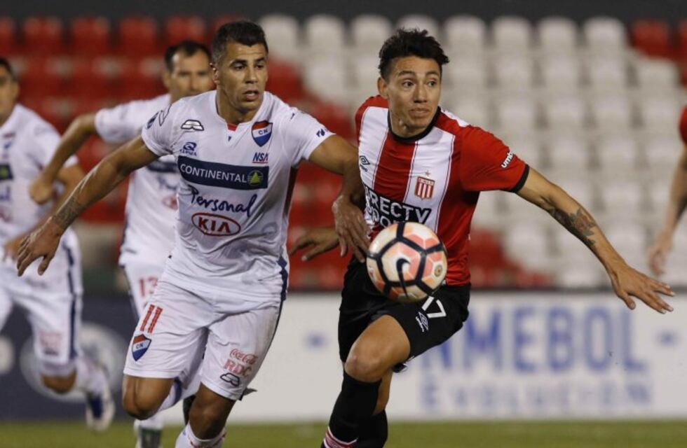 Delincuentes armados robaron a la familia del futbolista Pablo Lugüercio en City Bell