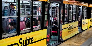 Coronavirus: reabren once estaciones de subte para facilitar el acceso a los bancos