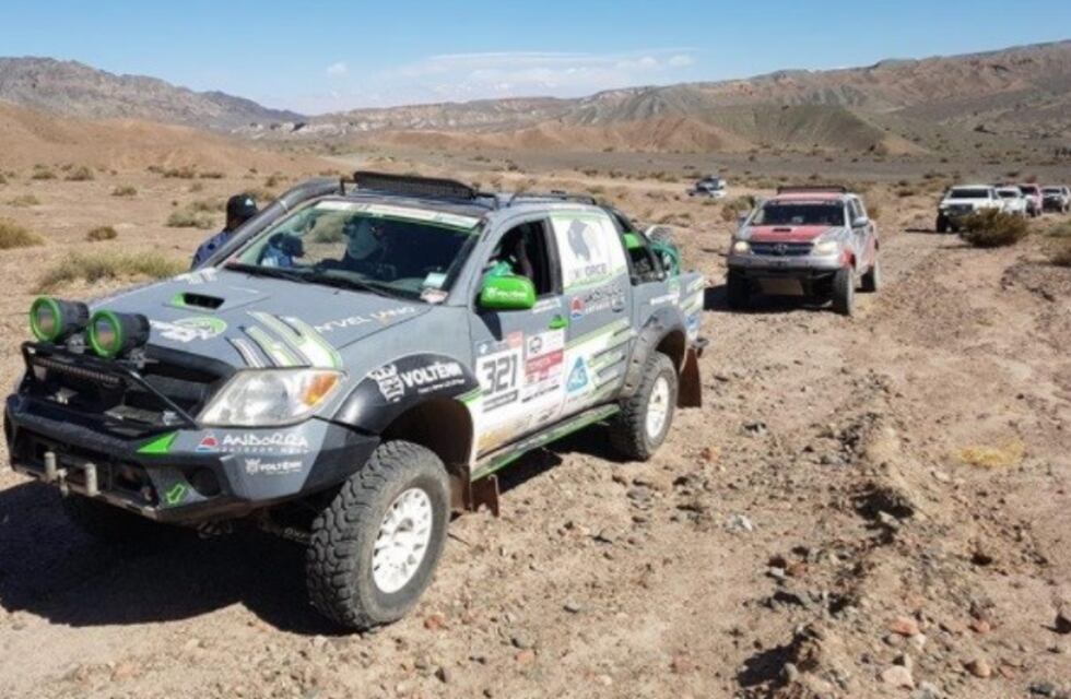 Insólito: les cargaron combustible con agua a pilotos de Rally Raid en San Juan