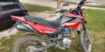 Ladrón de motos\u002E (Policía de Salta)