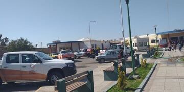 El hospital Cantoni durante la evacuación\u002E