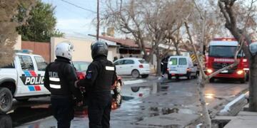 Apagar el incendio requirió del trabajo de tres dotaciones de Bomberos\u002E