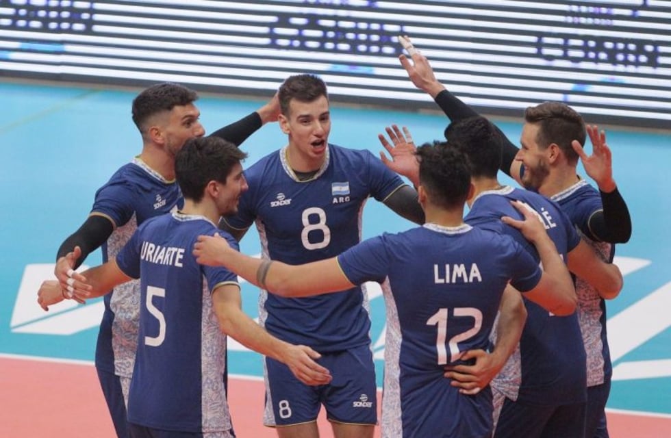 El seleccionado masculino de voleibol le ganó 3-0 a Bulgaria