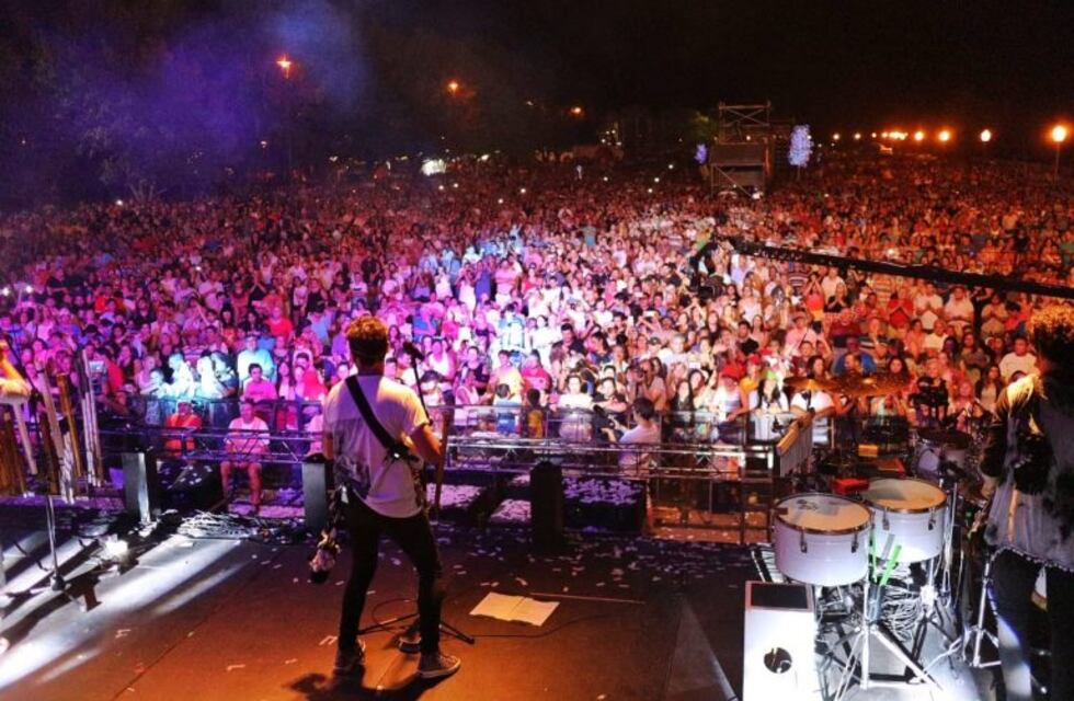 ¡La Serenata a Cafayate se enciende con los mejores artistas!
