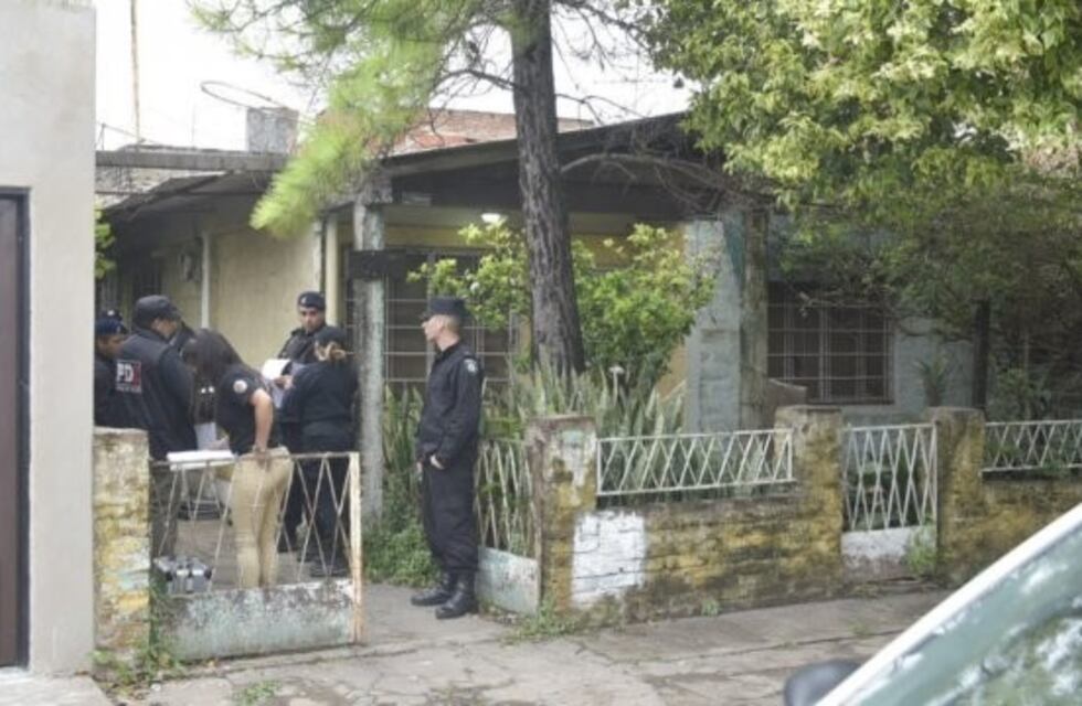 Macabro hallazgo de un hombre de 83 años muerto en su casa