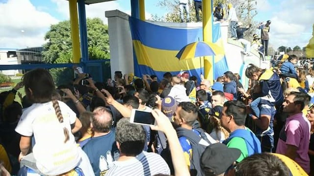 La hinchada de Central se hizo presente en Arroyo Seco en la previa del clu00e1sico
