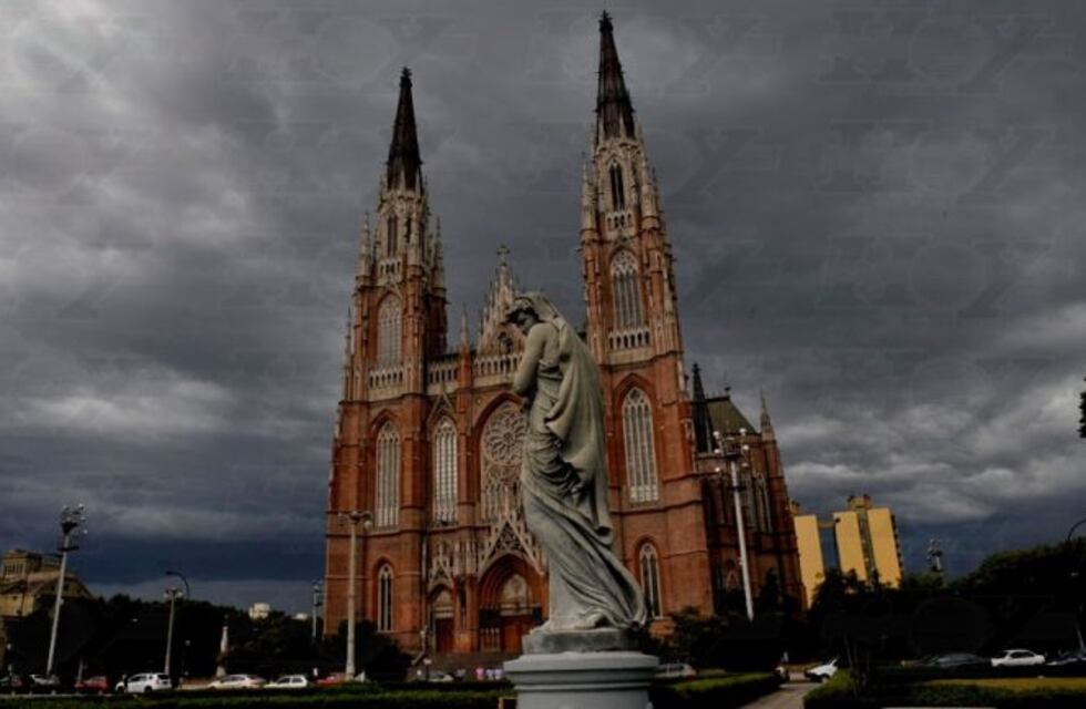 Diluvia en varias zonas de La Plata