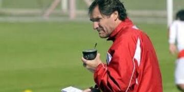 El lateral de Instituto, una vez más dirigido por Darío Franco\u002E