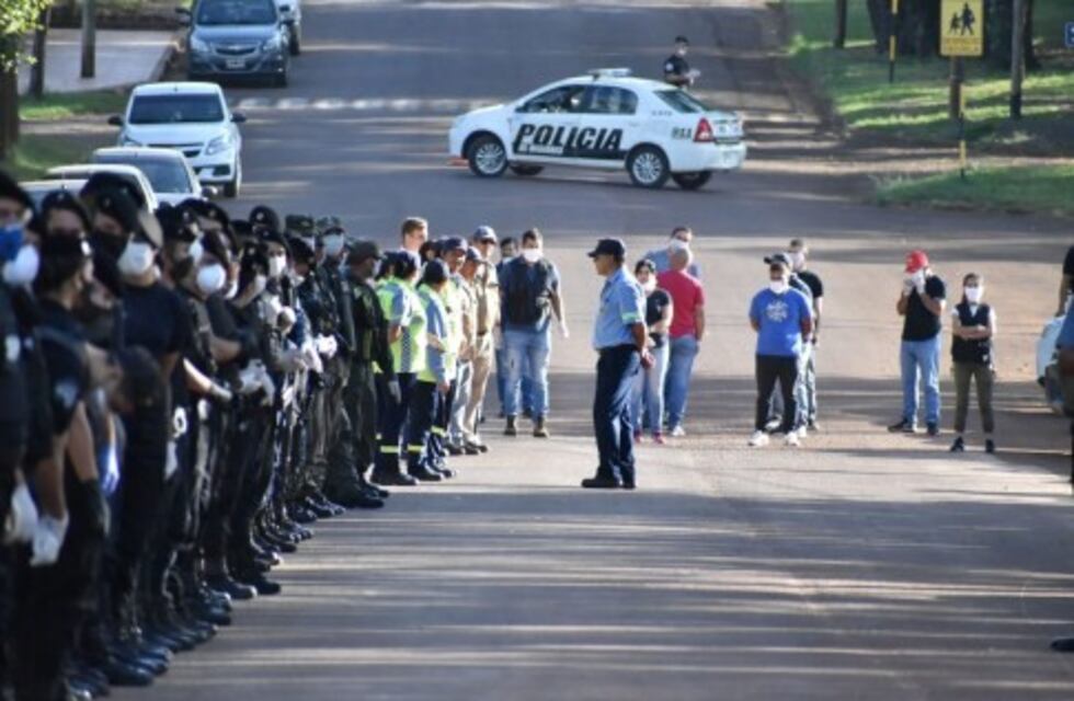 Cuarentena: se desplegó un gran operativo de control en el municipio