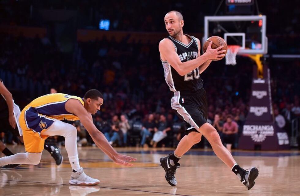 Una Manu más: Ginóbili sigue en la NBA
