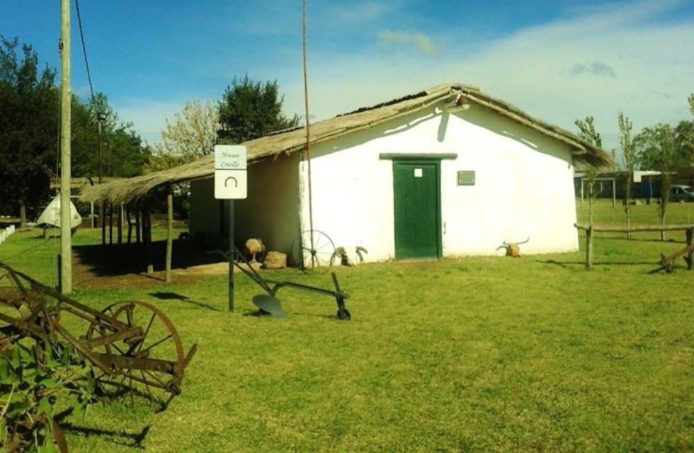 Entraron a robar al Museo Criollo de Azul