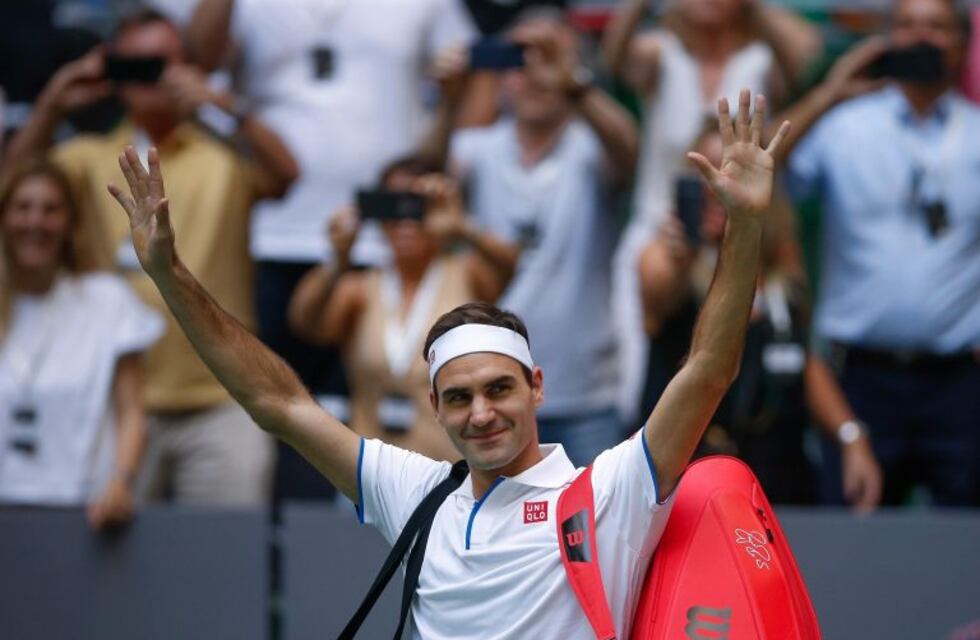 Riquelme se reunió con Roger Federer