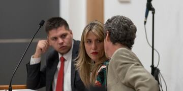 La fiscal Betiana Cendon junto al Martín Lozada y Marcos Sosa Lukman\u002E Foto: Marcelo Martinez