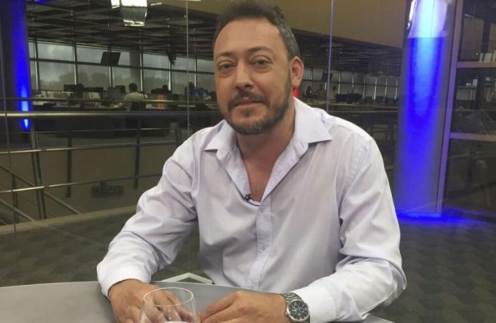 Coronavirus: acusan al intendente de Cruz del Eje de participar de un asado con karaoke y quedó imputado