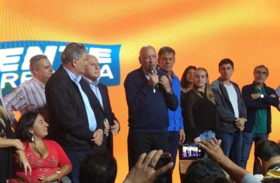 "En junio volveremos a ganar", anticipó Bonfatti tras las Paso en Santa Fe