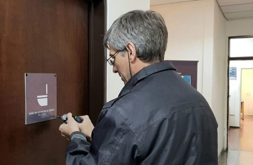 Baños sin distinción de género en la Universidad Nacional de La Pampa