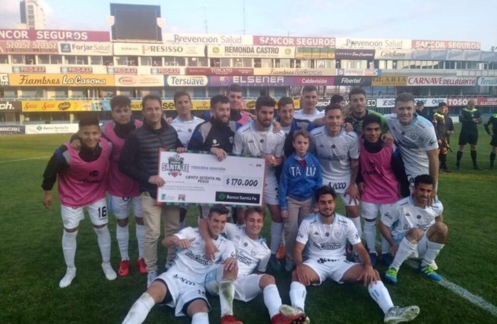 Atlético de Rafaela debutó con una goleada por Copa Santa Fe y pasó los octavos