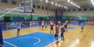 Foto: Riachuelo de La Rioja\u002E