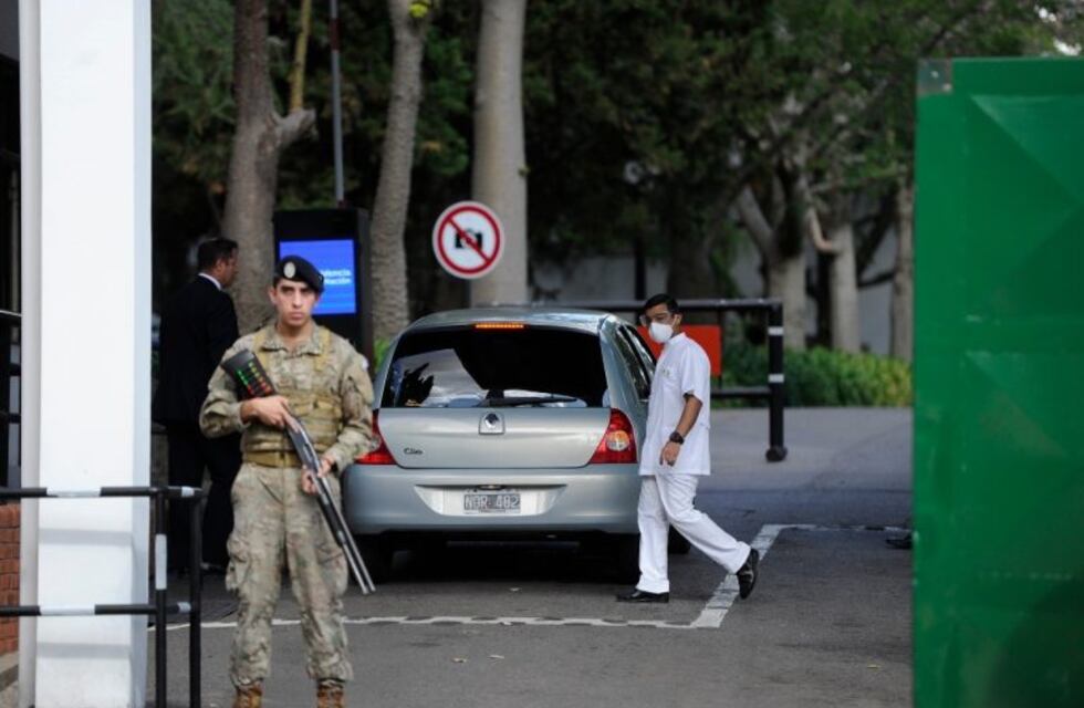 Detuvieron a un hombre tras arrojar una bomba molotov contra la quinta presidencial de Olivos