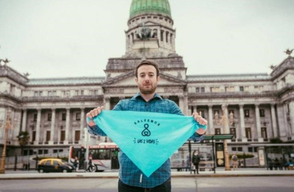 Agustín Laje disertará sobre "Ideología de Género" en Tucumán