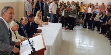 Nueva escuela en Los Cerrillos