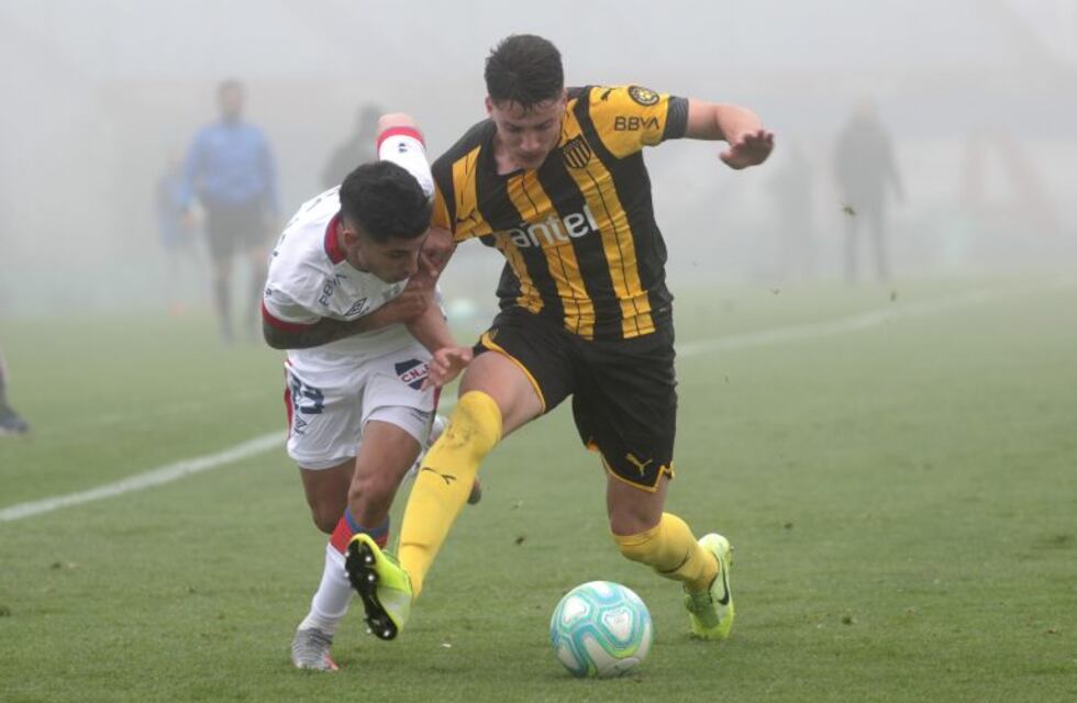 Nacional y Peñarol empataron 1-1 en el clásico uruguayo