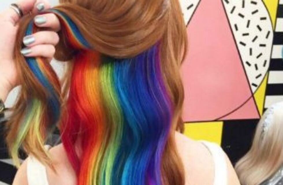 "El pelo arcoíris", la tendencia que arrasa en Instagram durante la cuarentena