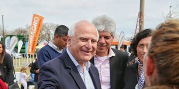 El gobernador Miguel Lifschitz asistió a la inauguración de la Exposición Rural de San Javier\u002E (@miguellifschitz)