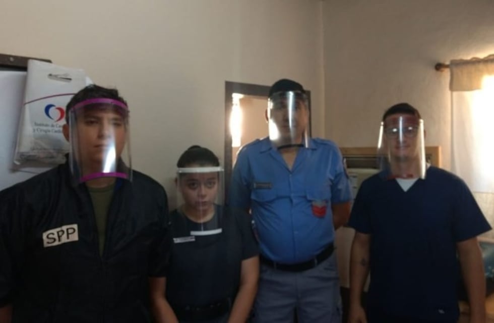 Penitenciarios de Oberá recibieron protectores faciales donados