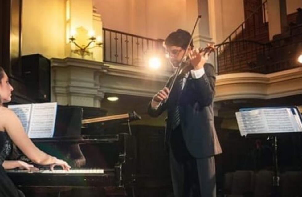 "Francia en Violín y Piano", en Ciencias Exactas