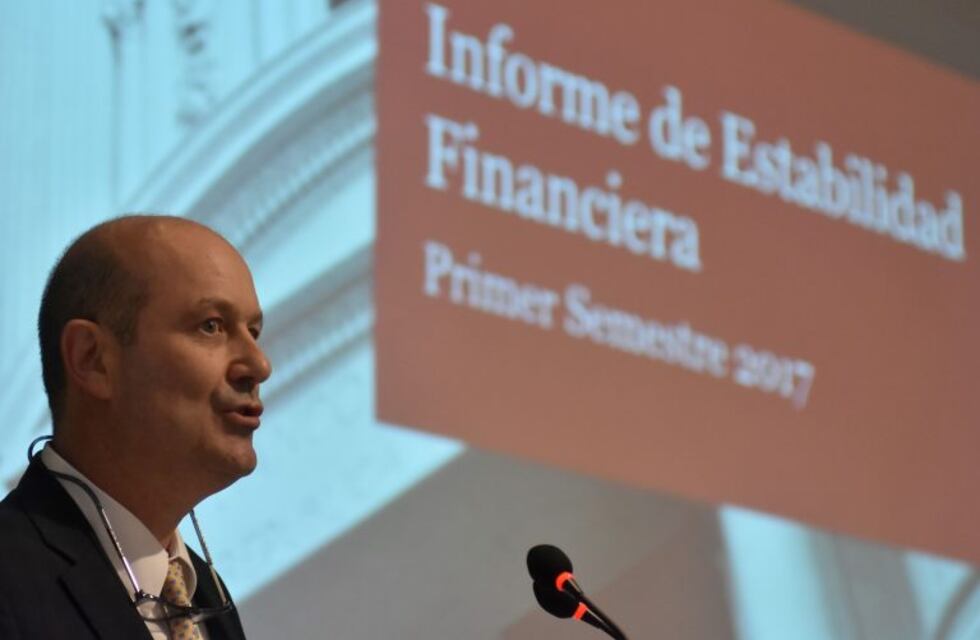 Sturzenegger ratificó las metas de inflación de entre 12% y 17% para 2017