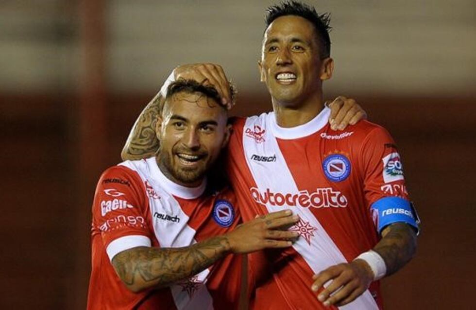 Argentinos le ganó 2-1 a Defensa y Justicia por la Superliga