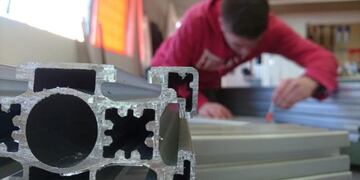 Ingenieros de Bariloche crean un prototipo de respirador