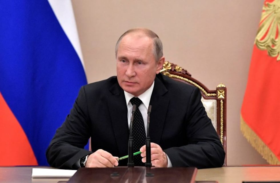 Putin: la retirada de EEUU de los tratados de desarme provocará una carrera armamentística"