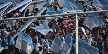 Racing, de festejo por los 75 años del Miguel Sancho, su estadio en Nueva Italia (La Voz archivo).