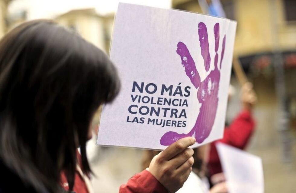 Víctimas de violencia de género sostienen que las tobilleras duales "no son la solución"