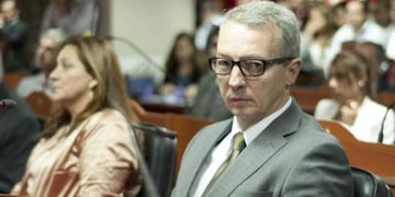 Las últimas versiones indican que Manzi tendría el aval de Macri y Marcos Peña para ir por la gobernación de la provincia\u002E