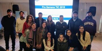 Primer dia expo rural jesus maria (Gentileza Mas Radio)