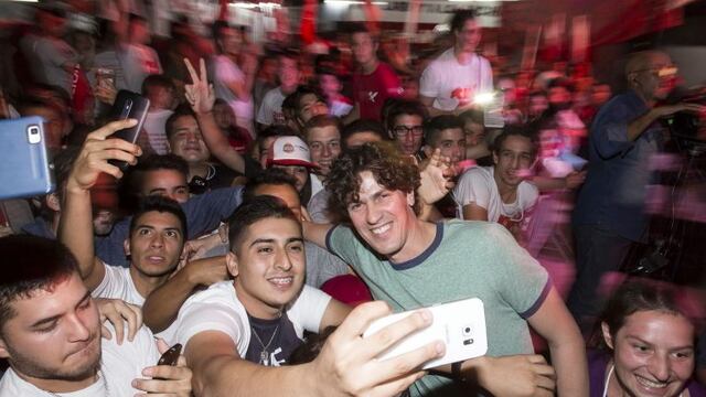 DYN02, CORDOBA 29/04/2017, MARTIN LOUSTEAU DISERTO EN EL CONGRESO NACIONAL DE LA JUVENTUD RADICAL EN CORDOBA FOTO:DYN/GENTILEZA. cordoba Martin Lousteau CONGRESO NACIONAL DE LA JUVENTUD RADICAL candidato a jefe porteu00f1o diserto discurso