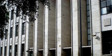 El estafador trabaja en el archivo de los Tribunales de Rosario