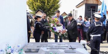 Homenaje Ex Gobernador Campos\u002E