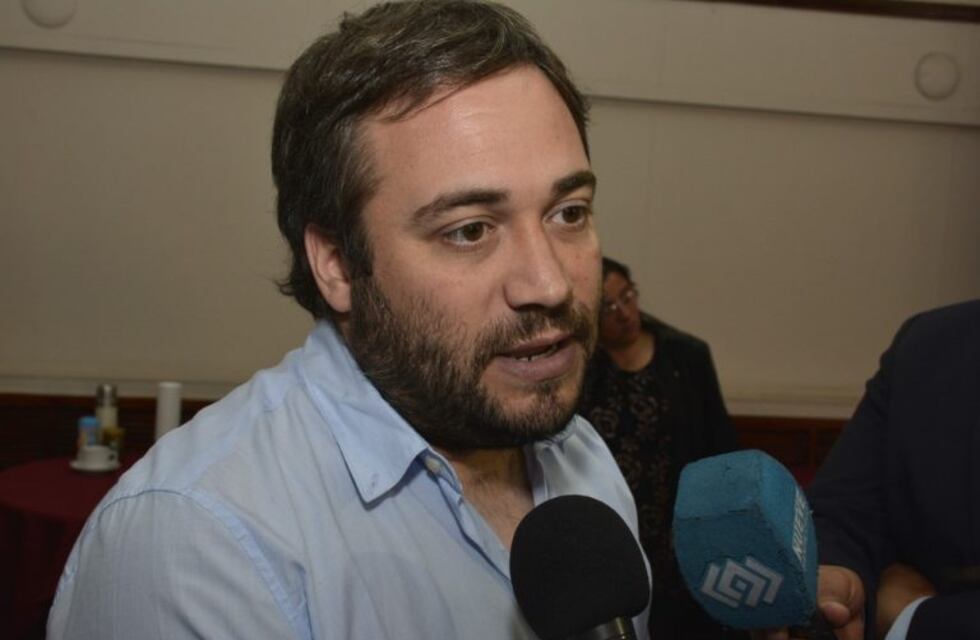 Provincia de Santa Cruz reclama cumplimiento de acuerdo de inversiones a petrolera china