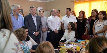 Jaldo participó en la entrega de la Tarjeta Alimentar en Banda del Río Salí\u002E (Gobierno de Tucumán)