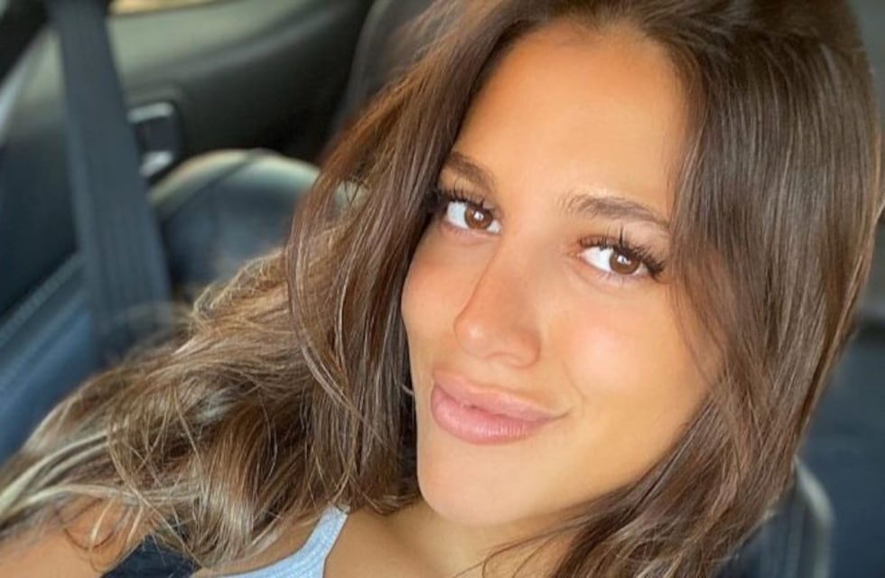 Marian Farjat se sacó una foto sin corpiño frente al espejo y lo compartió en las redes