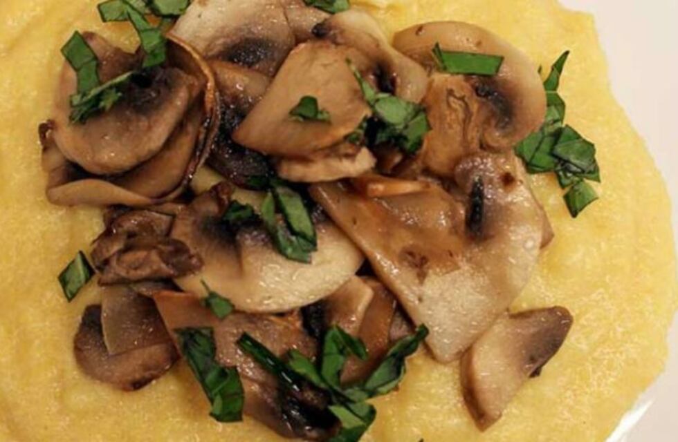Receta de polenta con champiñones y panceta