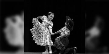 Los jóvenes bailarines de chamamé, Joaquina y Bautista (Web)\u002E